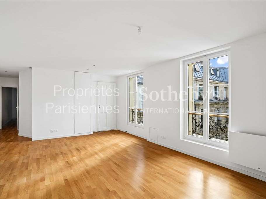 Apartment Paris 8e