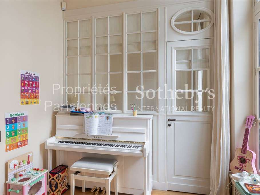 Apartment Paris 5e