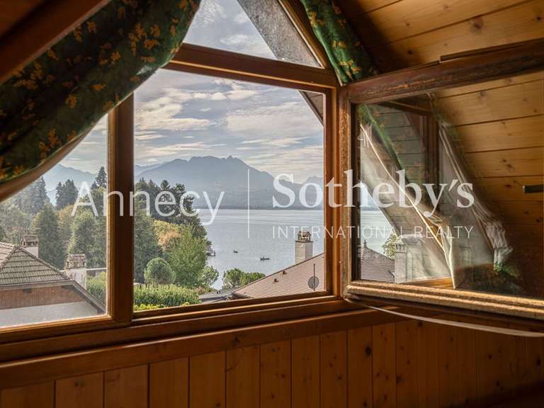 Appartement Veyrier-du-Lac - 7 chambres - 230m²