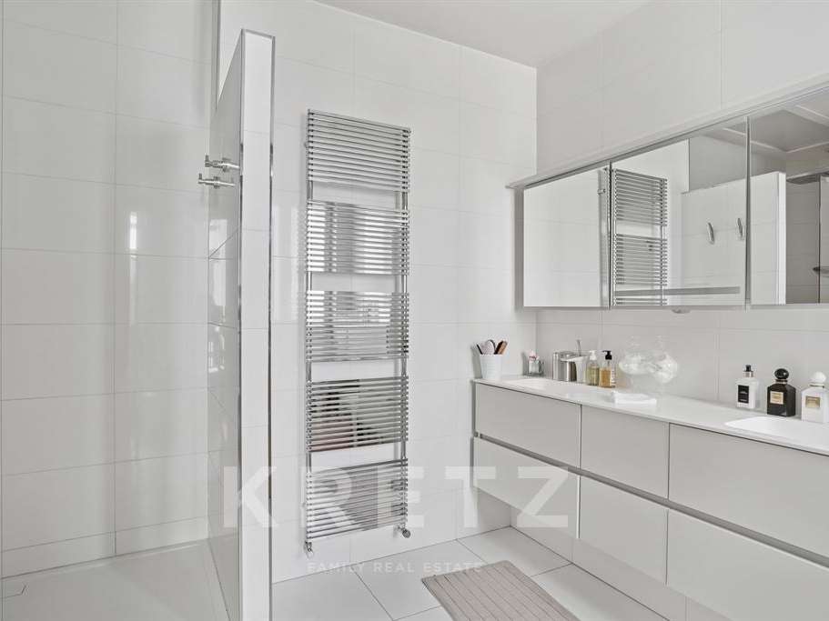 Apartment Paris 7e