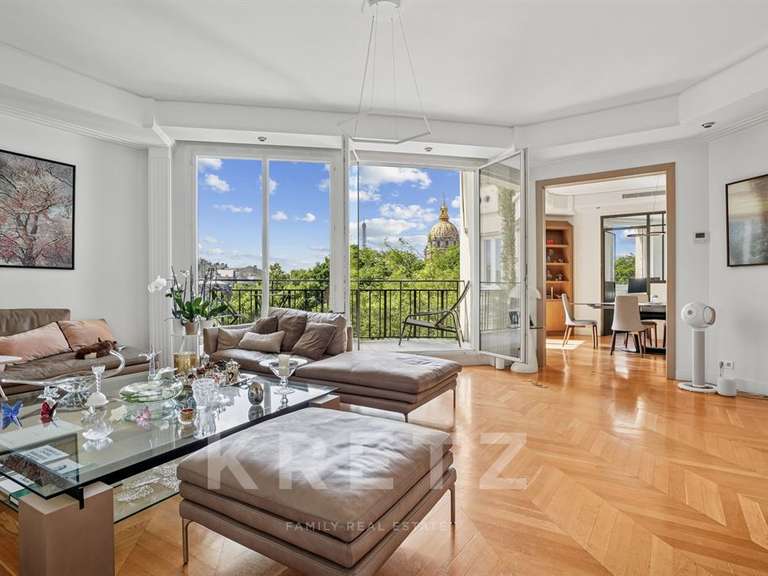 Appartement Paris 7e - 3 chambres - 155m²