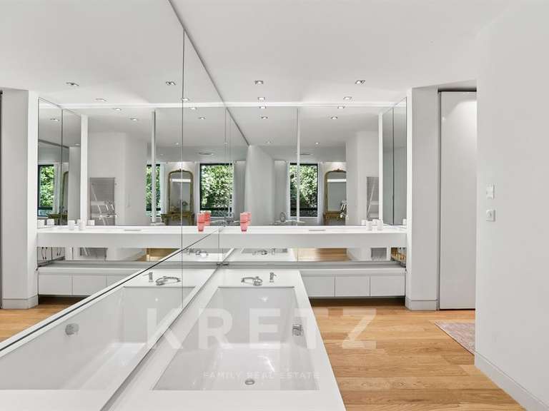 Apartment Lyon 4e - 4 bedrooms - 350m²