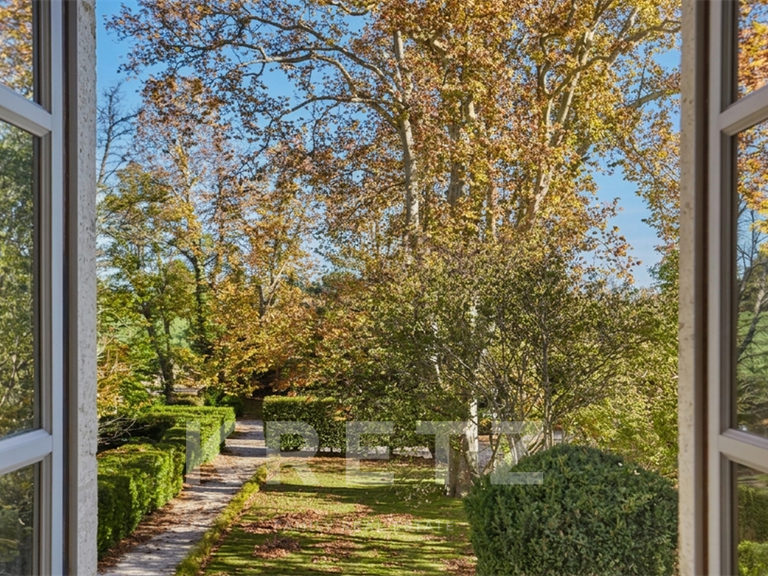 Appartement Aix-en-Provence - 2 chambres - 158m²