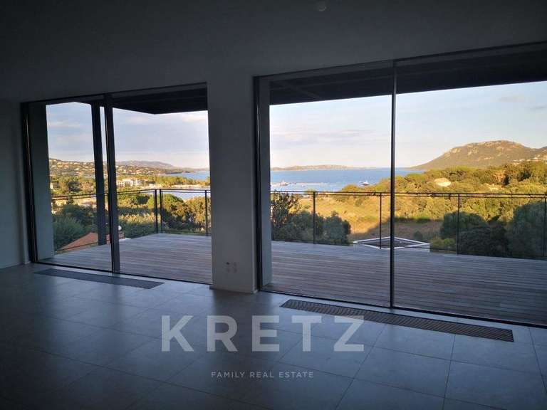 Appartement Porto-Vecchio - 3 chambres - 164m²