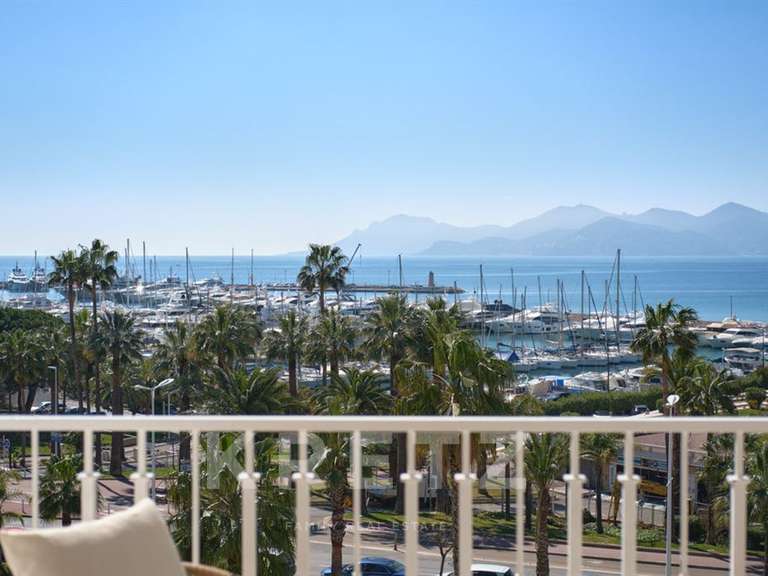 Apartment with Sea view Cannes - 3 bedrooms - 100m²