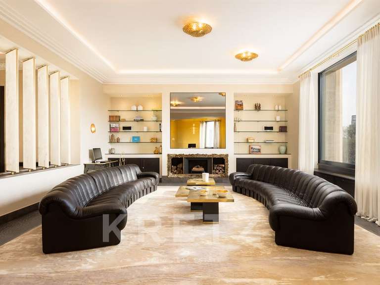 Appartement Paris 16e - 4 chambres - 425m²