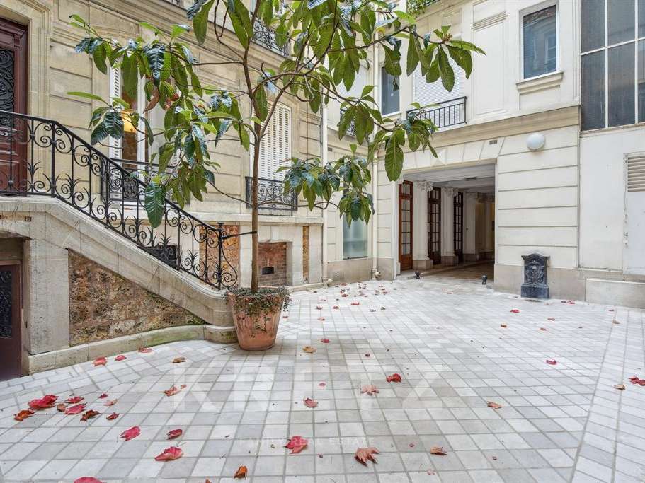 Apartment Paris
