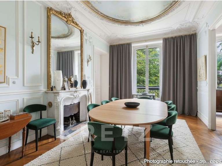 Apartment Paris 8e - 4 bedrooms - 227m²