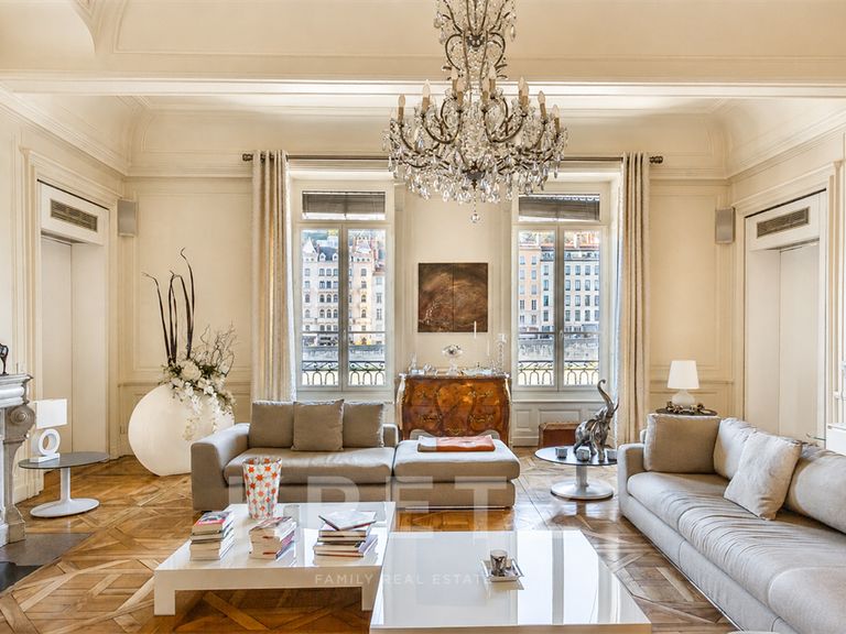 Apartment Lyon 2e - 3 bedrooms - 215m²
