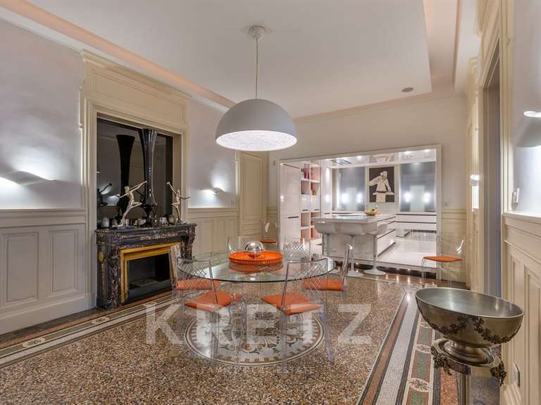 Apartment Lyon 2e - 3 bedrooms - 215m²