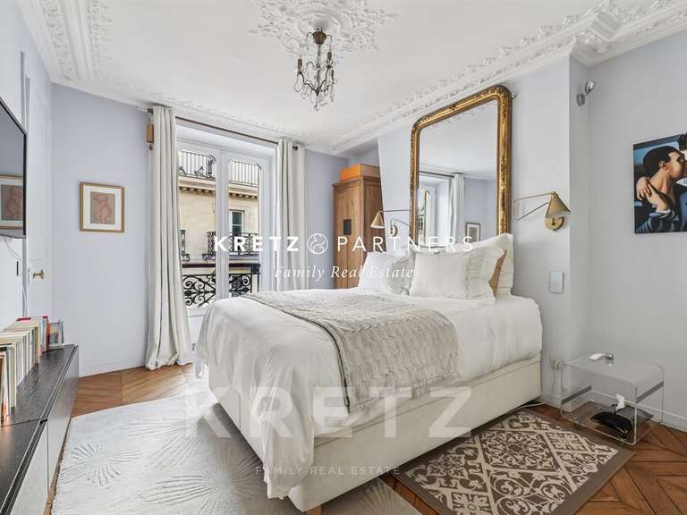 Apartment Paris 4e - 1 bedroom - 80m²