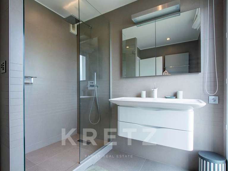 Apartment La Mulatière - 4 bedrooms - 318m²