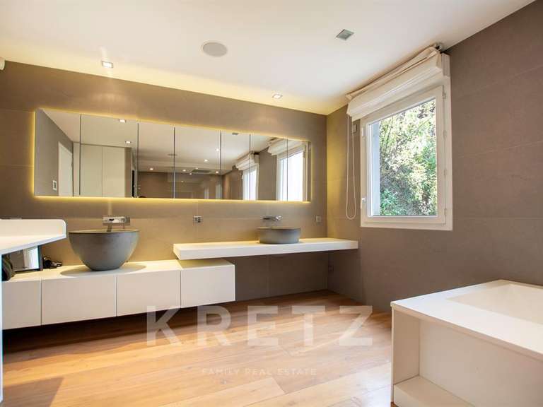 Apartment La Mulatière - 4 bedrooms - 318m²