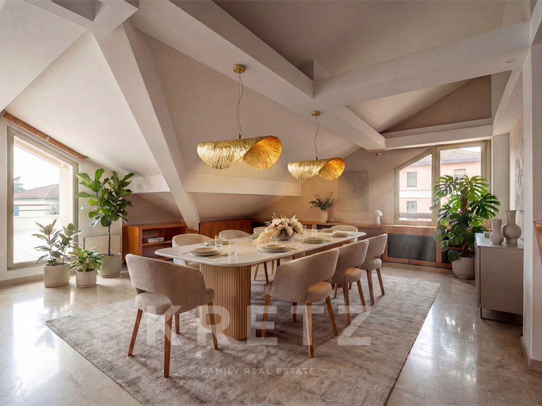 Apartment Lyon 4e - 4 bedrooms - 195m²