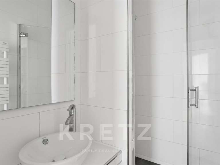 Apartment Paris 8e - 3 bedrooms - 167m²