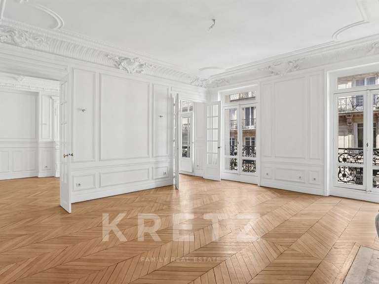 Apartment Paris 8e - 3 bedrooms - 167m²