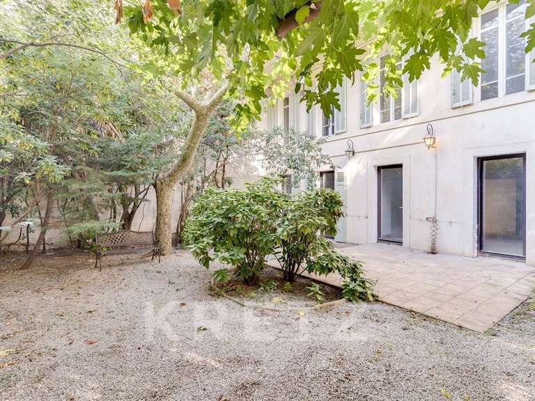 Appartement Marseille 8e - 5 chambres - 236m²