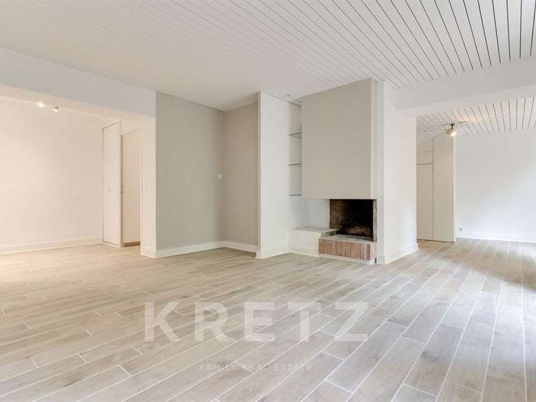 Appartement Marseille 8e - 5 chambres - 236m²