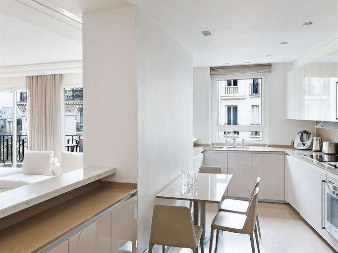Appartement Paris 16e - 2 chambres - 125m²