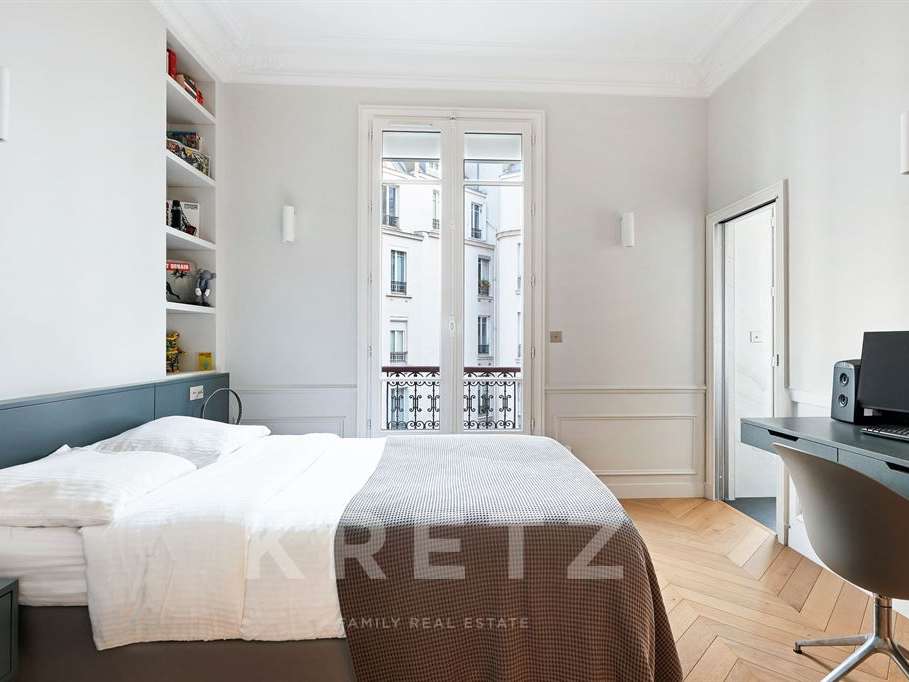 Apartment Paris 8e
