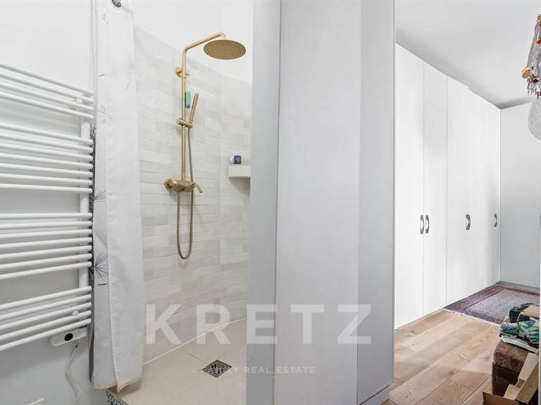 Appartement Paris 11e - 3 chambres - 120m²