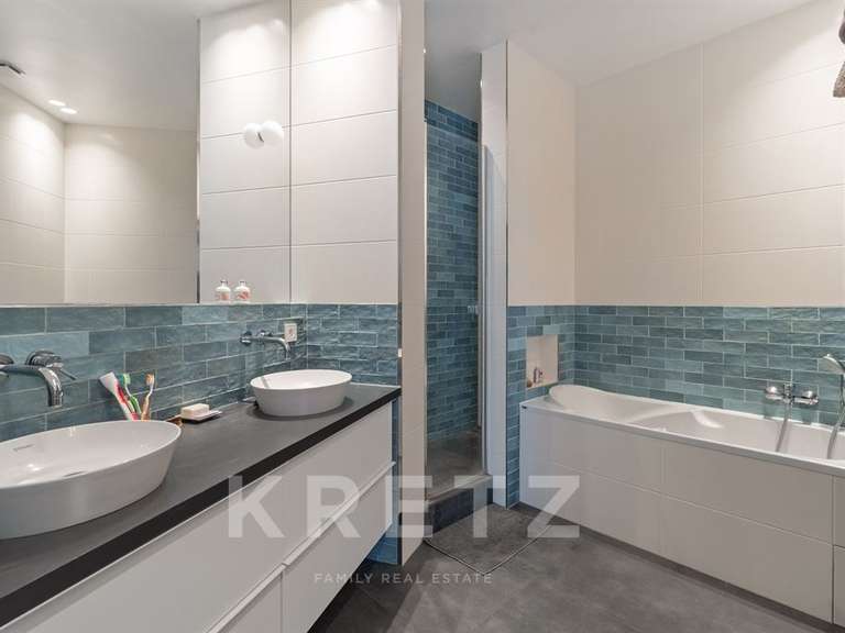 Appartement Paris 17e - 6 chambres - 285m²