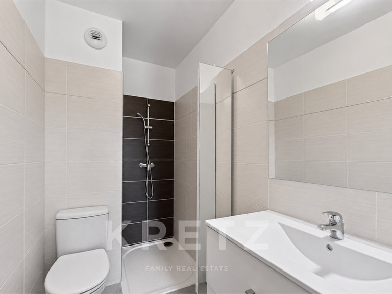 Appartement Nîmes - 3 chambres - 104m²
