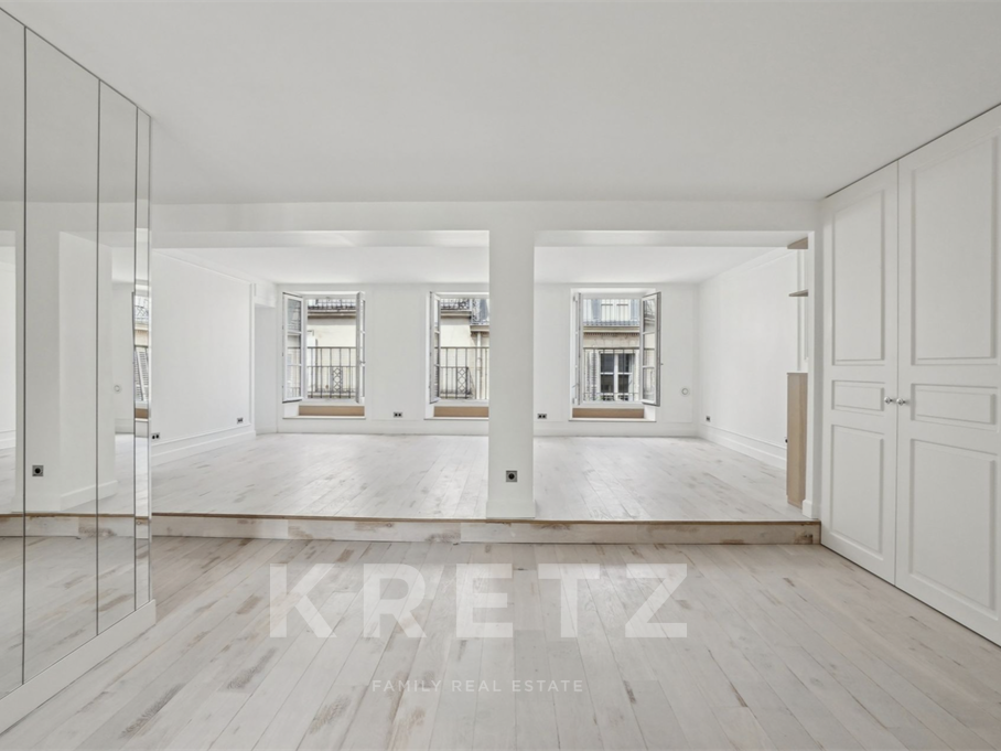 Apartment Paris 1er