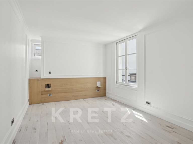 Apartment Paris 1er - 1 bedroom - 73m²