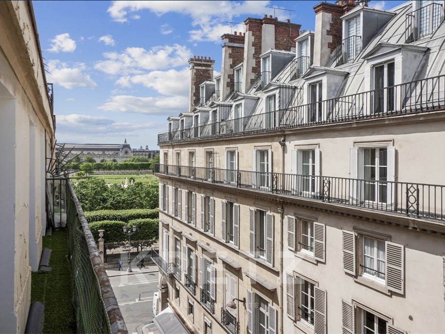Apartment Paris 1er