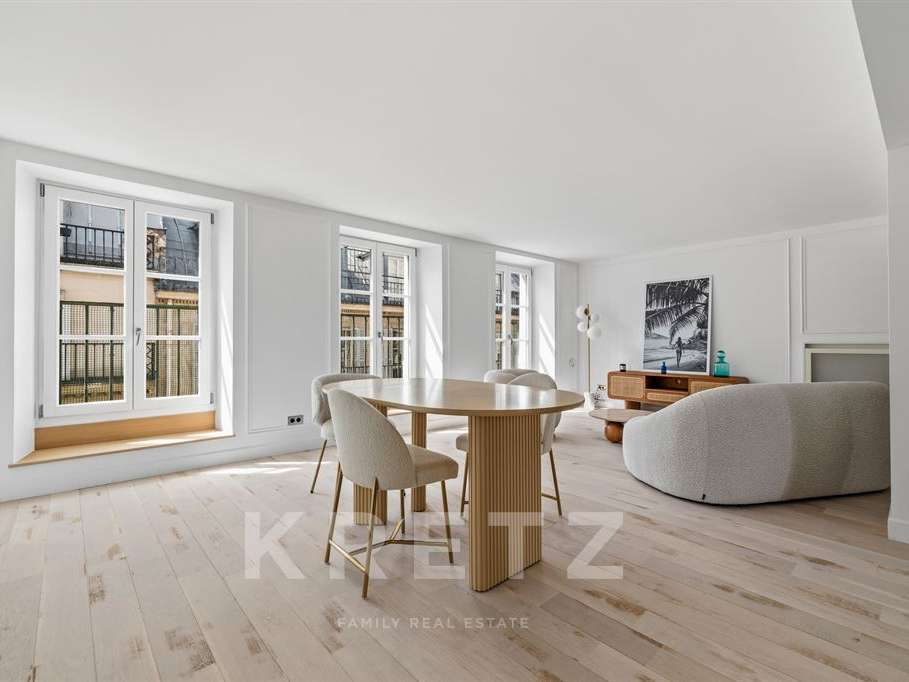 Apartment Paris 1er