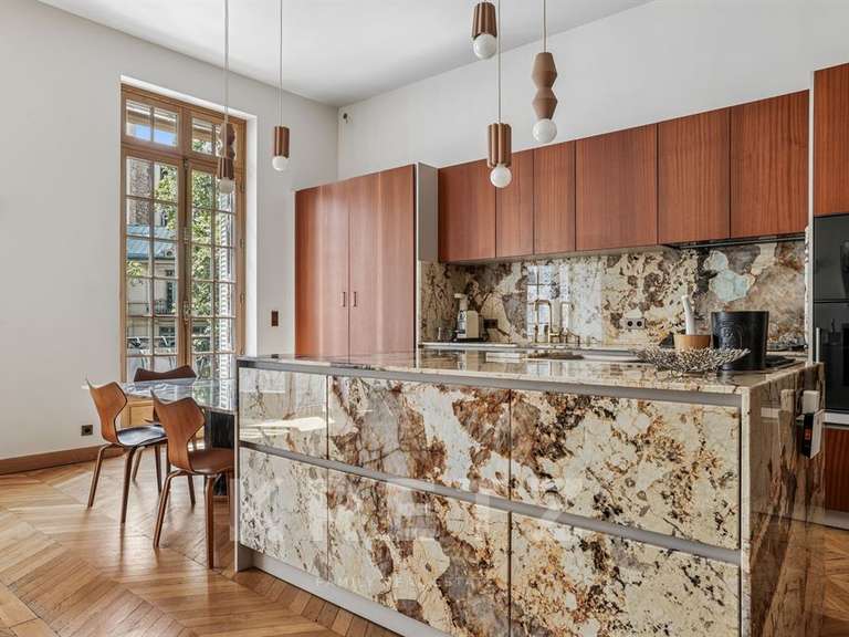 Apartment Paris 17e - 3 bedrooms - 140m²