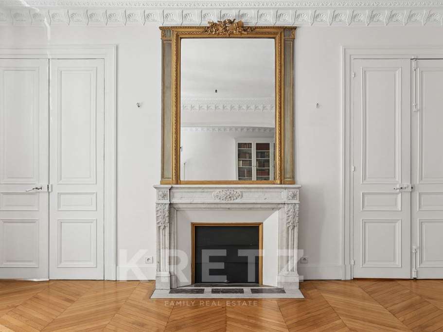 Apartment Paris 6e