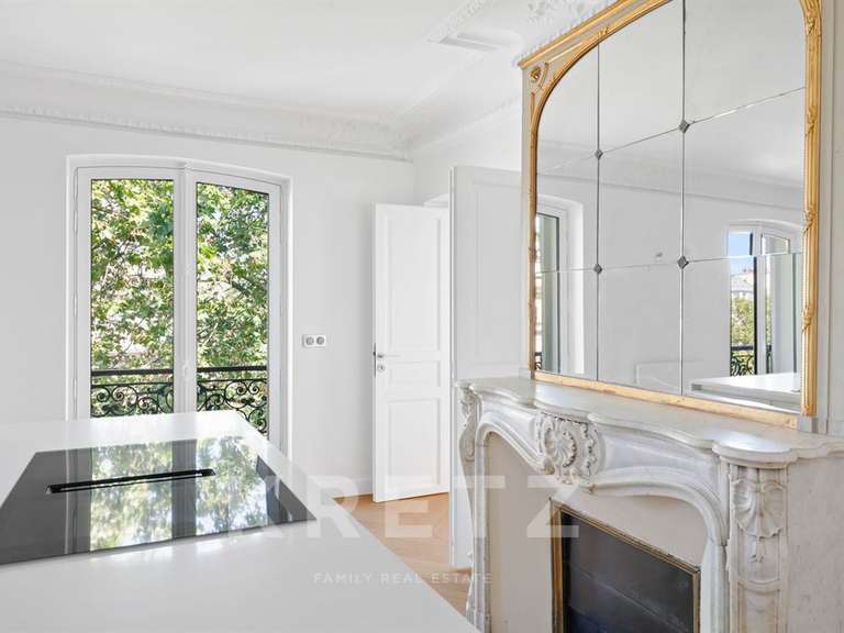 Apartment Paris 3e - 5 bedrooms - 150m²