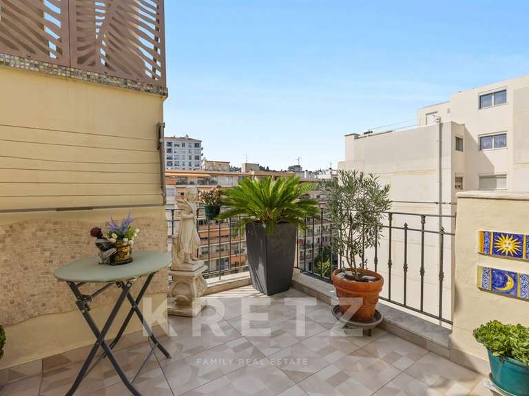 Apartment with Sea view Nice - 2 bedrooms - 105m²
