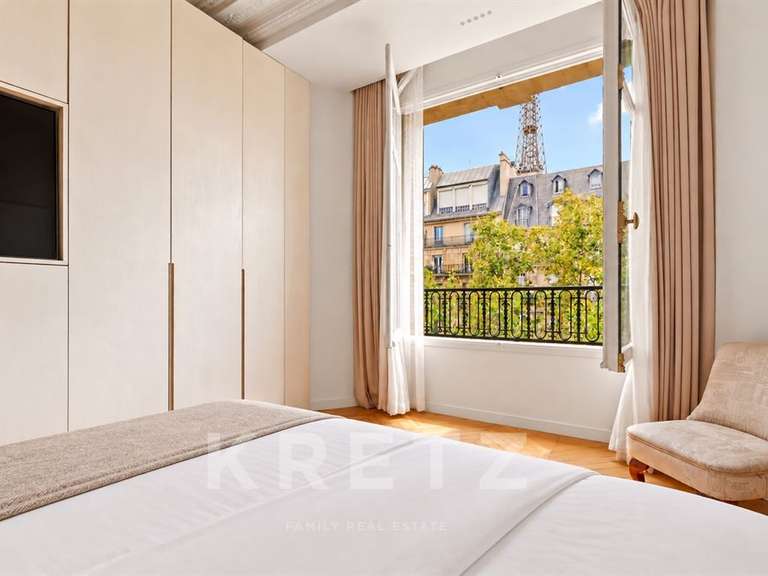Appartement Paris 7e - 3 chambres - 201m²