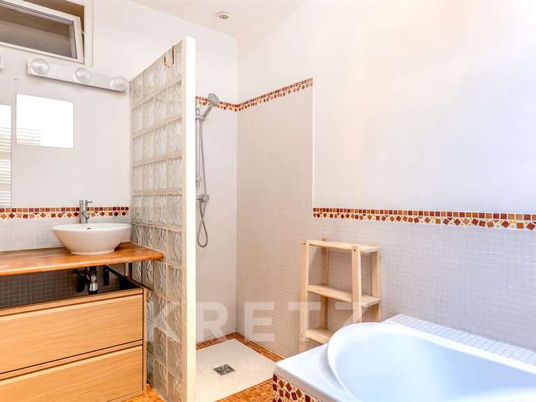 Appartement Paris 20e - 4 chambres - 164m²