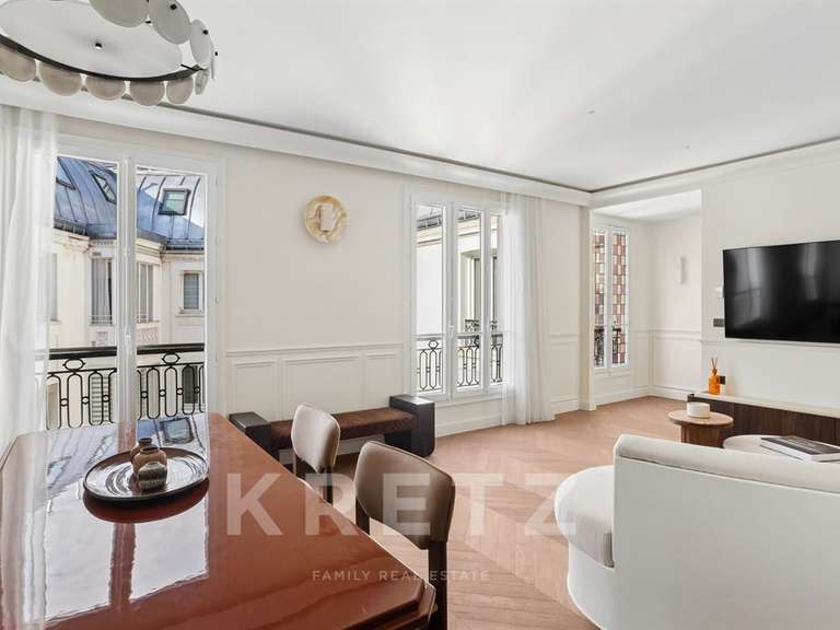 Appartement Paris 16e - 2 chambres - 80m²