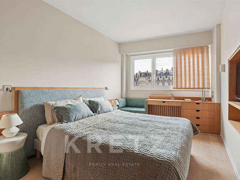 Appartement Paris 7e - 2 chambres - 93m²