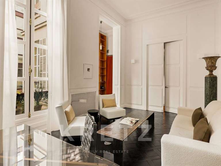Appartement Paris 1er - 1 chambre - 40m²