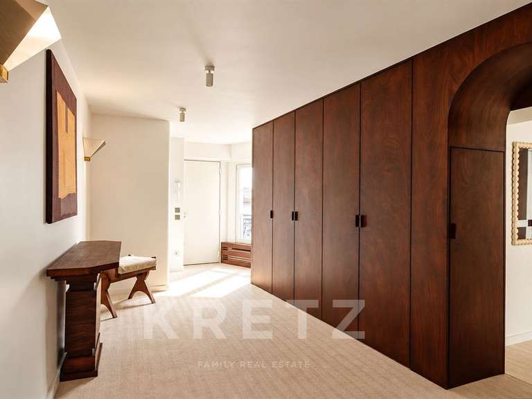 Appartement Paris 7e - 4 chambres - 136m²