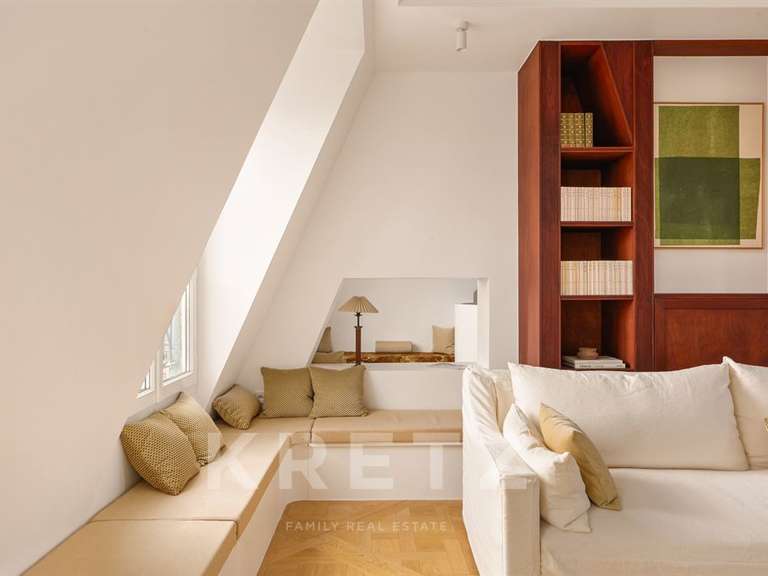 Appartement Paris 7e - 4 chambres - 136m²