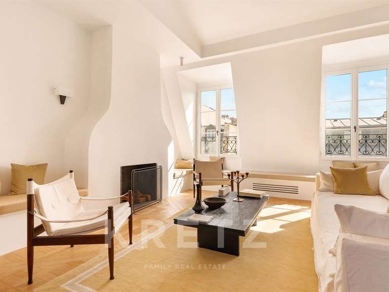 Appartement Paris 7e - 4 chambres - 136m²