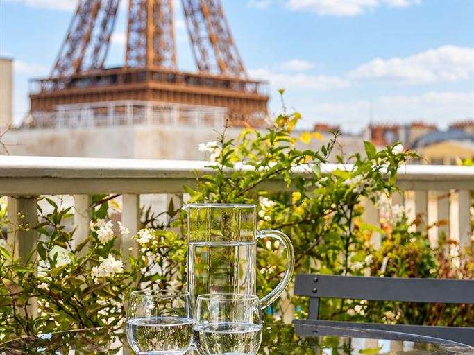 Appartement Paris 7e - 3 chambres - 96m²