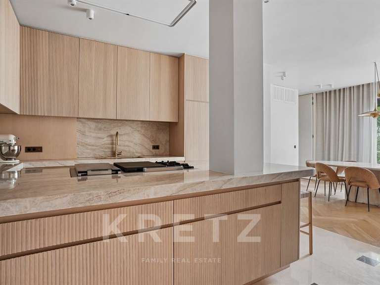 Appartement Paris - 3 chambres - 170m²