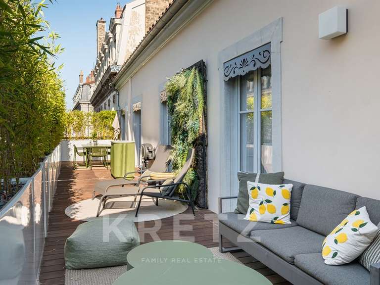 Apartment Lyon 2e - 3 bedrooms - 203m²