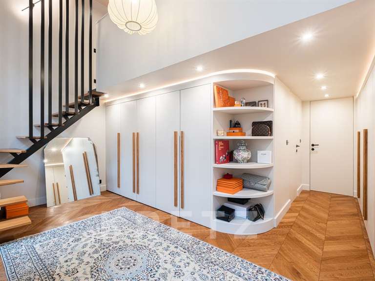 Apartment Lyon 6e - 4 bedrooms - 238m²