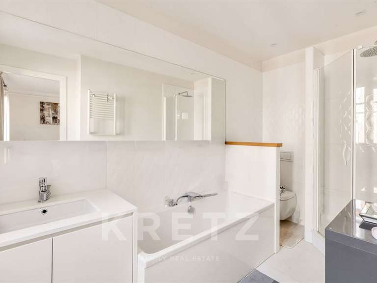 Appartement Paris 7e - 4 chambres - 185m²