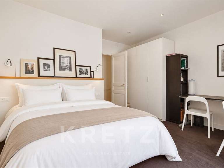 Appartement Paris 7e - 4 chambres - 185m²