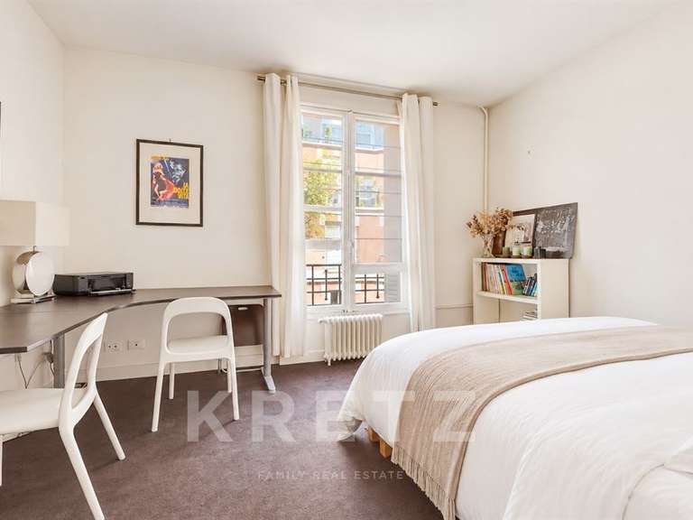 Appartement Paris 7e - 4 chambres - 185m²